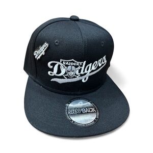 Black Raiders Dodgers Snapback Hat Raiders hat dodgers hat plus pin